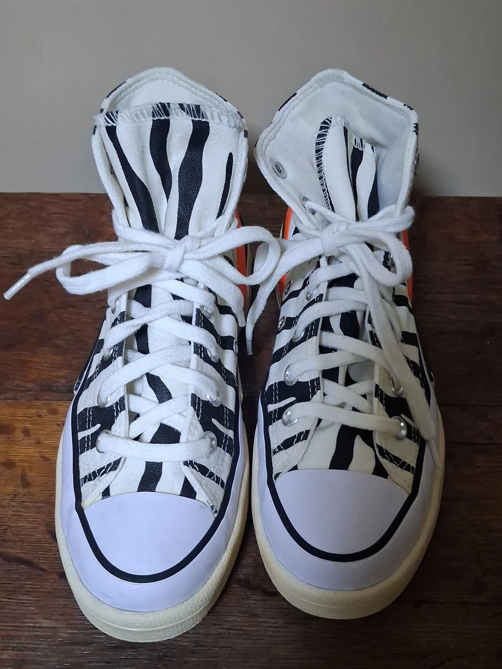 Converse Women's High-Top Sunblocked  Zebra Print/ Orange Shoes; Size 7.5 - Picture 10 of 10